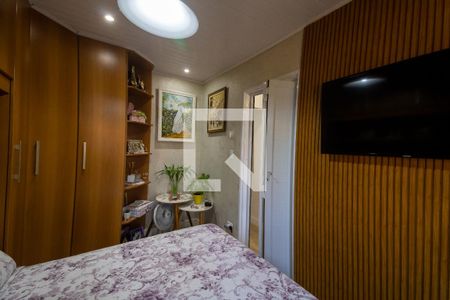 Quarto de casa à venda com 3 quartos, 300m² em Vila Paulo Silas, São Paulo