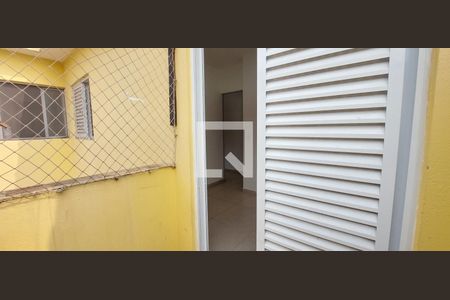 Varanda Quarto 1 de casa para alugar com 2 quartos, 50m² em Vila Pires, Santo André