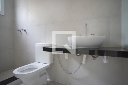 Banheiro da Suíte de apartamento à venda com 1 quarto, 54m² em Três Figueiras, Porto Alegre