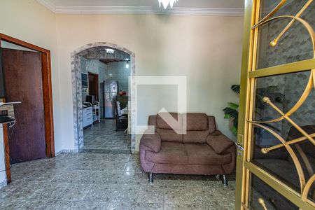 Casa 1: Sala de casa à venda com 9 quartos, 400m² em Nova Cachoeirinha, Belo Horizonte