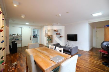 Sala de apartamento à venda com 4 quartos, 140m² em Paraíso, São Paulo