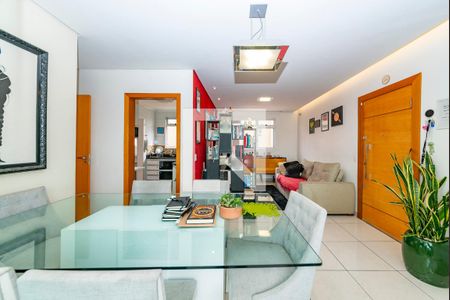 Sala de apartamento à venda com 3 quartos, 89m² em Padre Eustáquio, Belo Horizonte