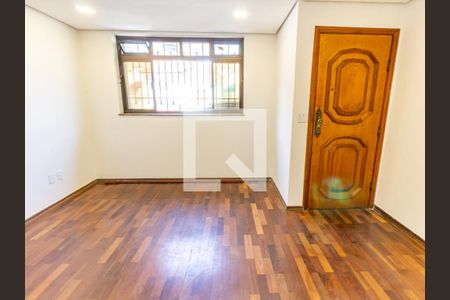 Sala de casa à venda com 3 quartos, 140m² em Água Rasa, São Paulo