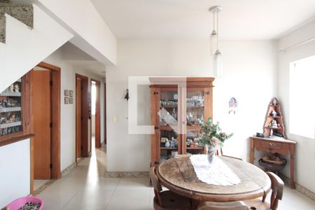 Sala de apartamento à venda com 4 quartos, 254m² em Itapoã, Belo Horizonte