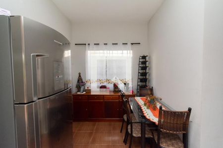 Sala de Jantar de casa à venda com 3 quartos, 180m² em Milionários, Belo Horizonte