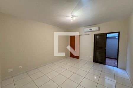 Suíte 01 de apartamento para alugar com 2 quartos, 80m² em Vila Tamandaré, Ribeirão Preto