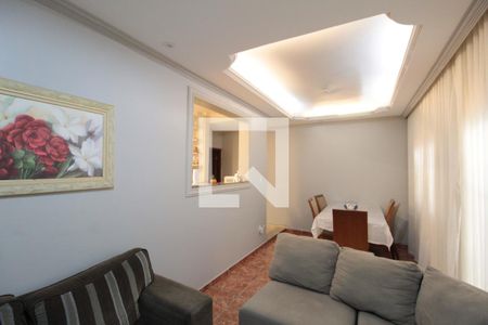 Sala de casa à venda com 6 quartos, 200m² em Xodó Marize, Belo Horizonte