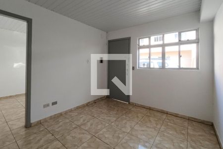 Sala de casa de condomínio para alugar com 2 quartos, 56m² em Novo Mundo, Curitiba