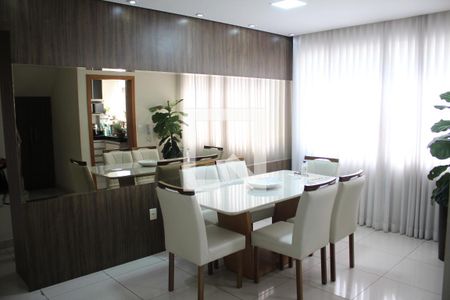 Sala de apartamento à venda com 3 quartos, 127m² em Darcy Vargas, Belo Horizonte