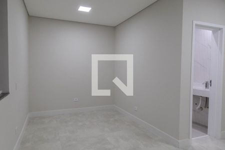 Quarto  de casa à venda com 4 quartos, 219m² em Vila Adelaide Perella, Guarulhos