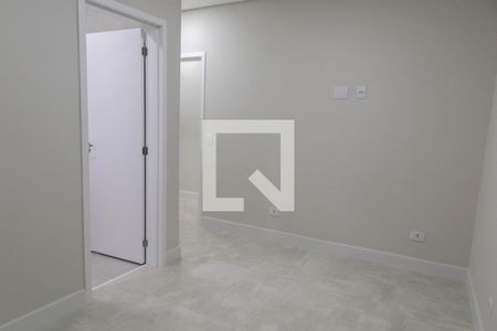 Quarto  2 de casa à venda com 4 quartos, 219m² em Vila Adelaide Perella, Guarulhos