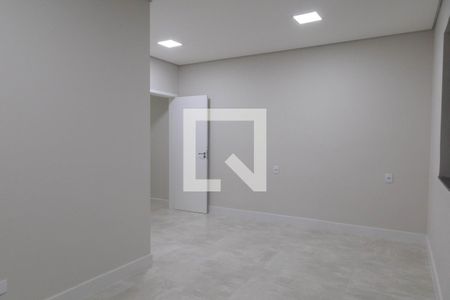 Quarto  de casa à venda com 4 quartos, 219m² em Vila Adelaide Perella, Guarulhos