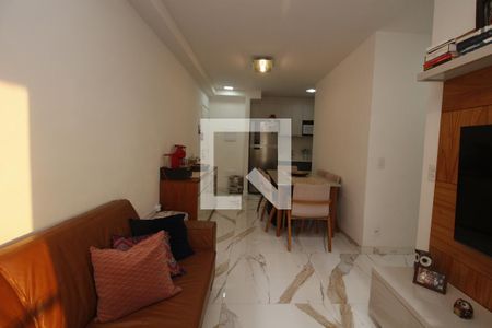 Sala de TV de apartamento à venda com 3 quartos, 72m² em Vila Esperança, São Paulo