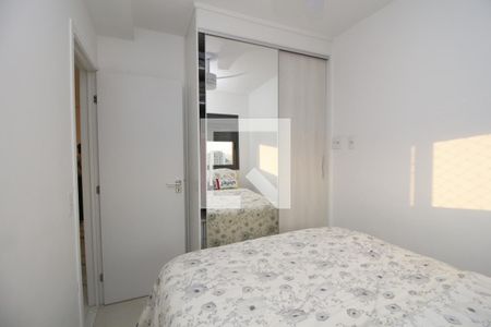 Quarto 2 de apartamento para alugar com 3 quartos, 72m² em Vila Esperança, São Paulo