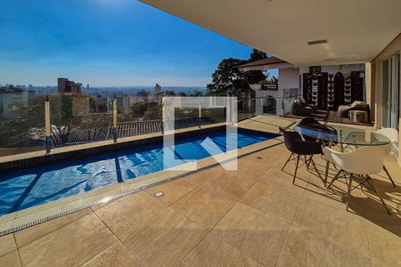 Área externa  de casa à venda com 4 quartos, 587m² em Mangabeiras, Belo Horizonte