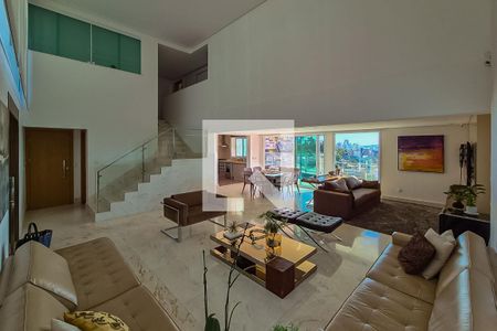 Sala  de casa à venda com 4 quartos, 587m² em Mangabeiras, Belo Horizonte