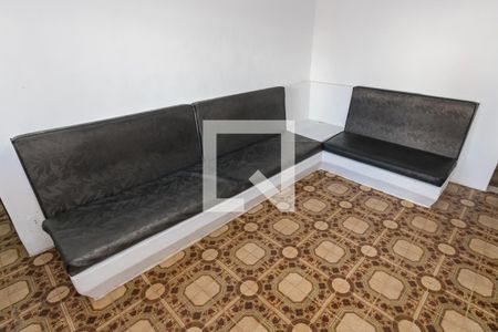 Sala - Sofá de casa para alugar com 2 quartos, 100m² em Penha Circular, Rio de Janeiro