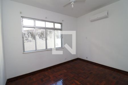 Quarto 1 de apartamento para alugar com 3 quartos, 116m² em Jardim Guanabara, Rio de Janeiro