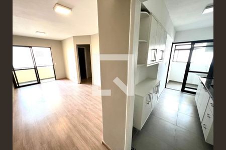 Foto 04 de apartamento à venda com 2 quartos, 57m² em Cambuci, São Paulo