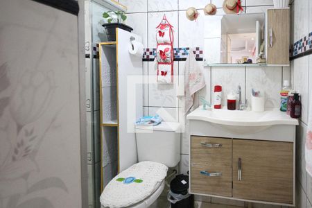 Banheiro de apartamento à venda com 2 quartos, 50m² em Conjunto Habitacional Teotonio Vilela, São Paulo