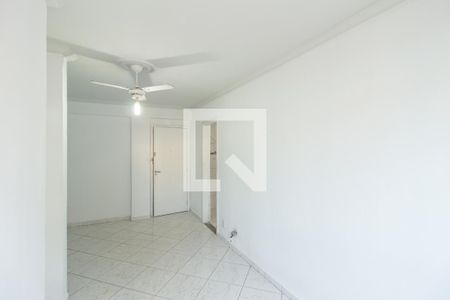 Sala de apartamento para alugar com 1 quarto, 55m² em Campo Grande, Rio de Janeiro