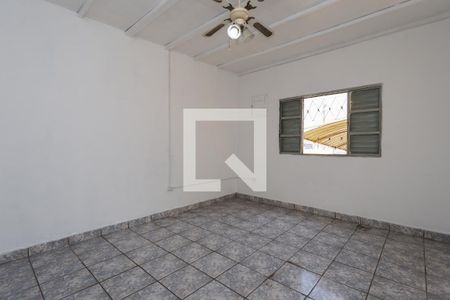 Quarto de casa para alugar com 1 quarto, 35m² em Vila Maria Luisa, São Paulo