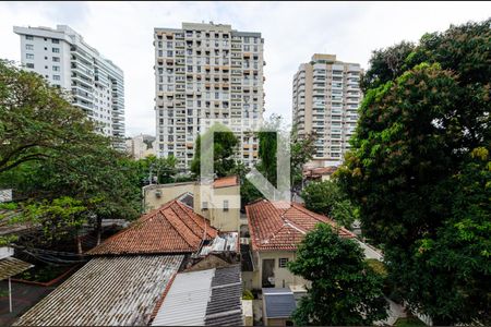 Sala de apartamento para alugar com 3 quartos, 92m² em Pé Pequeno, Niterói