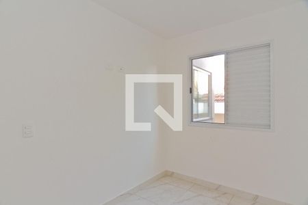 Quarto de kitnet/studio para alugar com 1 quarto, 27m² em Vila Isolina Mazzei, São Paulo