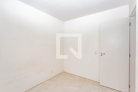 Quarto 2 de apartamento para alugar com 2 quartos, 41m² em Parque Bristol, São Paulo