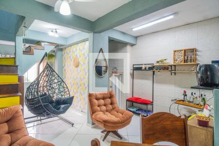 Sala de casa à venda com 2 quartos, 90m² em Vila Assunção, Porto Alegre