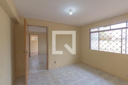 Quarto 1 de casa para alugar com 2 quartos, 500m² em Mathias Velho, Canoas