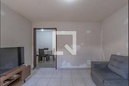 Sala de casa à venda com 3 quartos, 360m² em Itapoã, Belo Horizonte