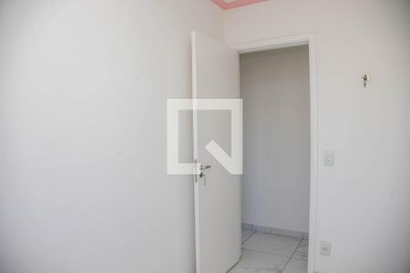 Quarto 1  de apartamento à venda com 2 quartos, 43m² em Canhema, Diadema