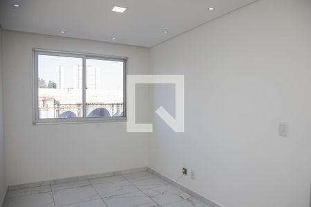 Sala  de apartamento à venda com 2 quartos, 43m² em Canhema, Diadema