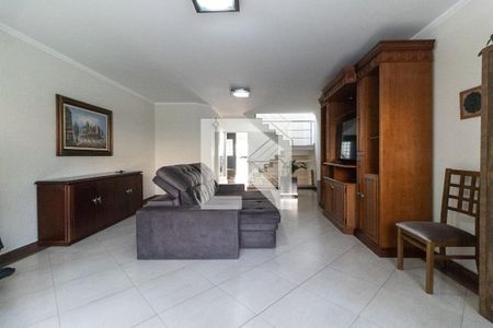 Sala de casa à venda com 3 quartos, 300m² em Vila Moinho Velho, São Paulo