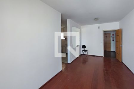 Sala de apartamento para alugar com 2 quartos, 65m² em Jardim Pauliceia, Campinas