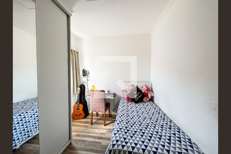 Quarto 2 de casa de condomínio à venda com 2 quartos, 70m² em Vila Sao Paulo, São Paulo