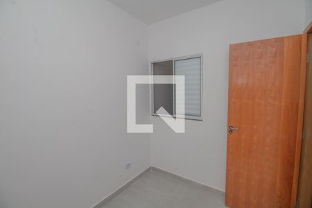 Quarto 2 de apartamento para alugar com 2 quartos, 40m² em Vila Nhocuné, São Paulo