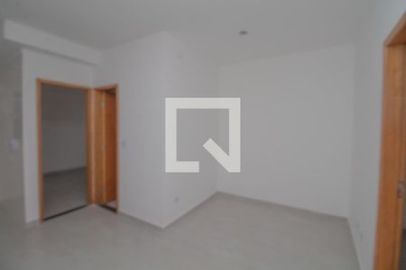 Sala de apartamento para alugar com 2 quartos, 40m² em Vila Nhocuné, São Paulo