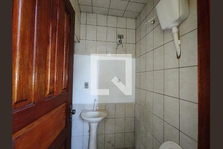 Banheiro da Suíte 1 de casa para alugar com 2 quartos, 60m² em Vila Correa, Ferraz de Vasconcelos