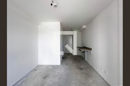 Quarto de kitnet/studio à venda com 0 quarto, 24m² em Campo Belo, São Paulo