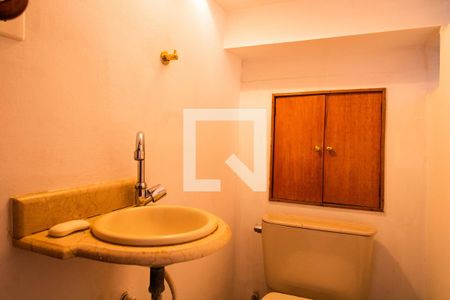 Lavabo de casa para alugar com 2 quartos, 110m² em Vila Clementino, São Paulo