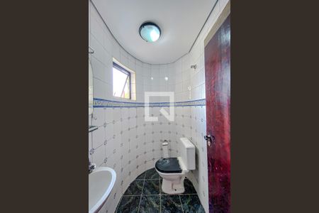 Lavabo de casa à venda com 3 quartos, 130m² em Vila Bertioga, São Paulo