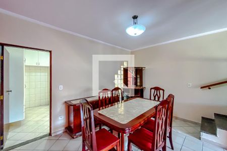 Sala de Jantar de casa para alugar com 3 quartos, 130m² em Vila Bertioga, São Paulo