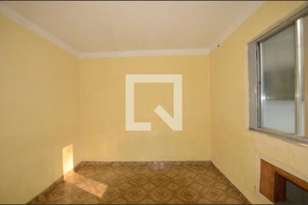 Quarto 1 de casa para alugar com 2 quartos, 50m² em Irajá, Rio de Janeiro