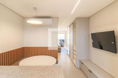 Sala de apartamento para alugar com 1 quarto, 42m² em Vila Cordeiro, São Paulo