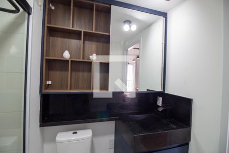 Banheiro de apartamento para alugar com 1 quarto, 34m² em Santo Amaro, São Paulo