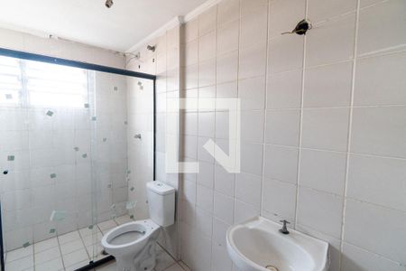 Banheiro de apartamento para alugar com 1 quarto, 65m² em Vila do Encontro, São Paulo