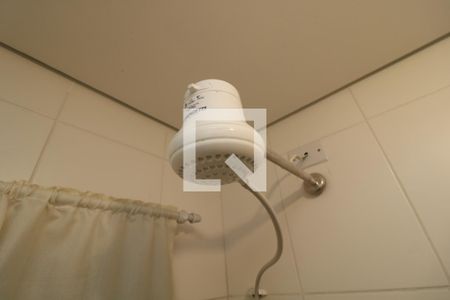 Banheiro de kitnet/studio para alugar com 1 quarto, 25m² em Vila Guarani(zona Leste), São Paulo