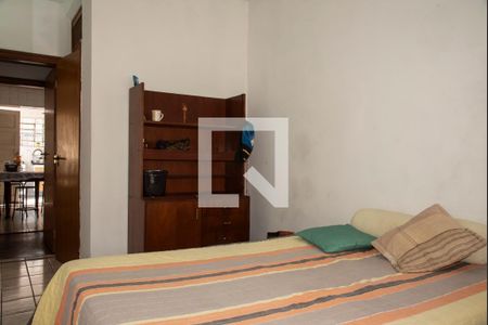 Suíte de casa à venda com 4 quartos, 180m² em Vila Clementino, São Paulo